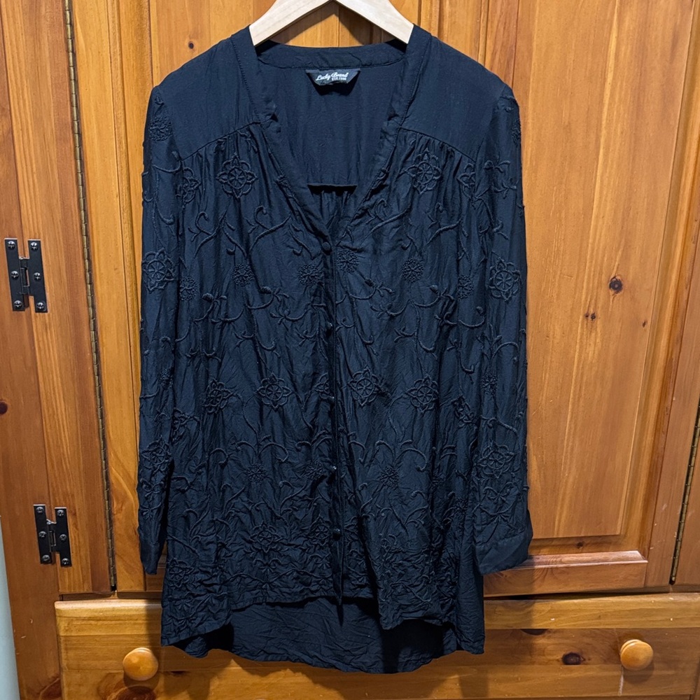 Lucky Brand Black Embroidered Very Soft Blouse